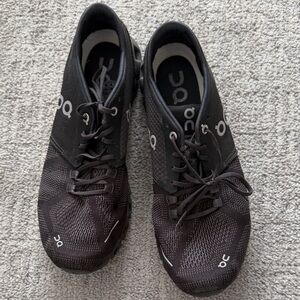 On Running Men's Dark Gray Athletic Shoes